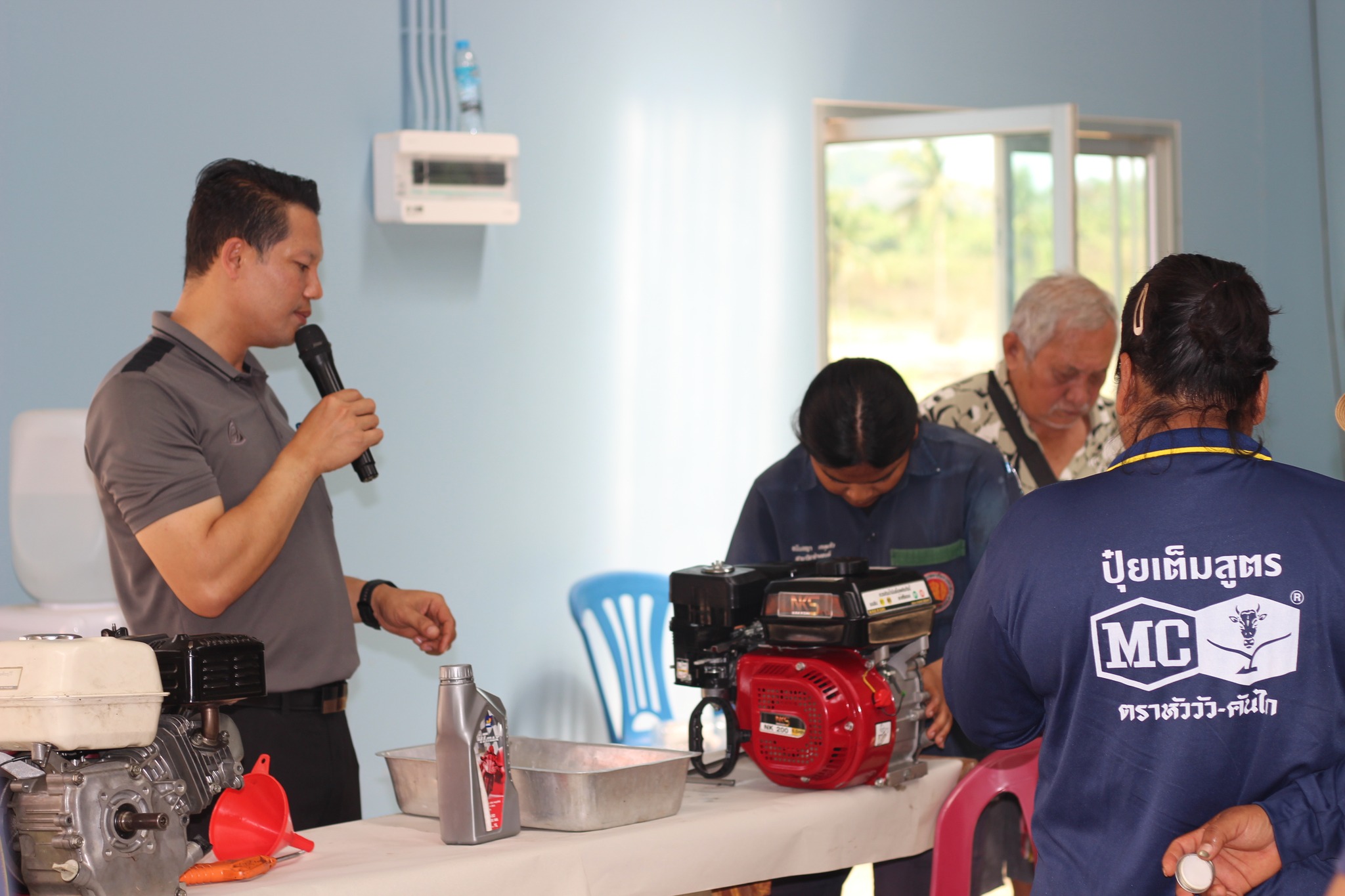 title - โครงการส่งเสริมและพัฒนาอาชีพเพื่อแก้ไขปัญหาที่ดินทำกินของเกษตรกร กิจกรรมส่งเสริมและพัฒนาอาชีพเพื่อแก้ไขปัญหาที่ดินทำกินของเกษตรกร ปีงบประมาณ พ.ศ. 2569 หลักสูตรที่ 2 การส่งเสริมพัฒนาอาชีพและการตลาดในพื้นที่ คทช. ในเขตปฏิรูปที่ดิน 